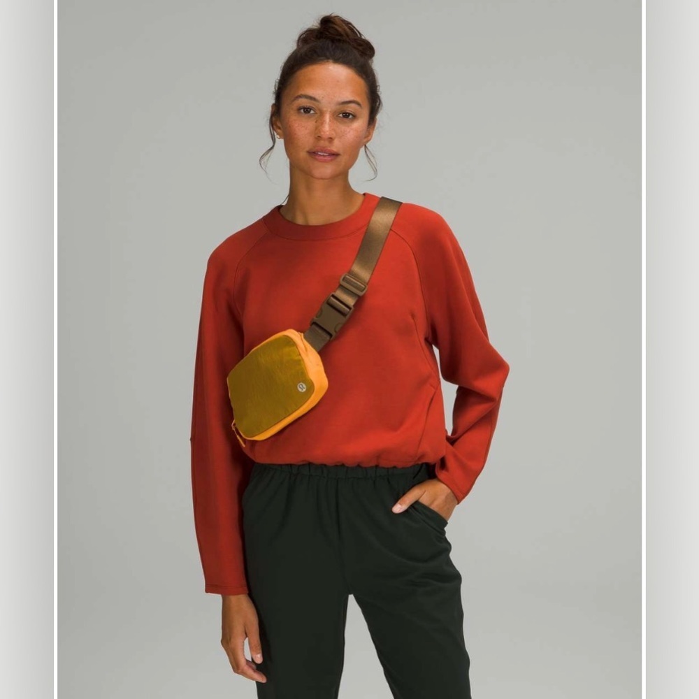 OG Lululemon Everywhere Belt Bag in Gold Spice / Clementine - Picture 2 of 13